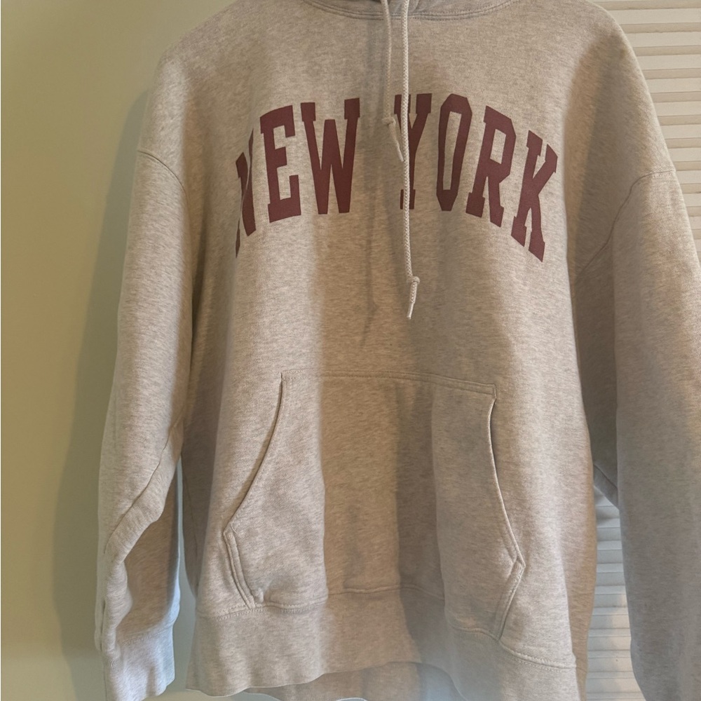 Brandy Melville New York Hoodie
